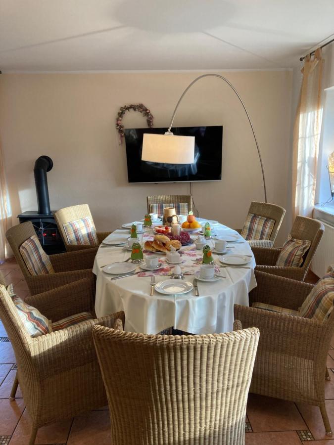 Ferienwohnung Auf Dem Eltenberg Екстер'єр фото