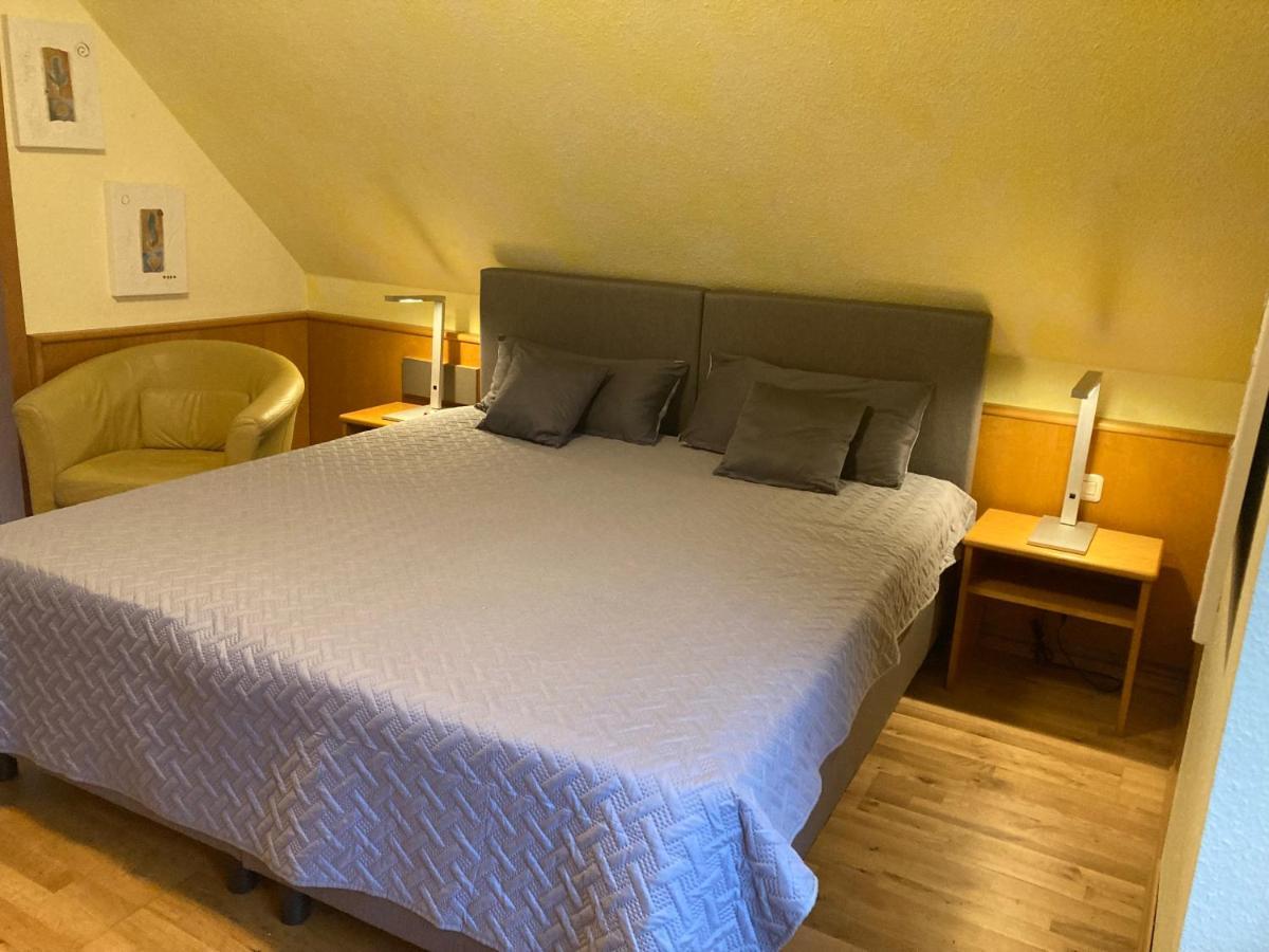 Ferienwohnung Auf Dem Eltenberg Екстер'єр фото